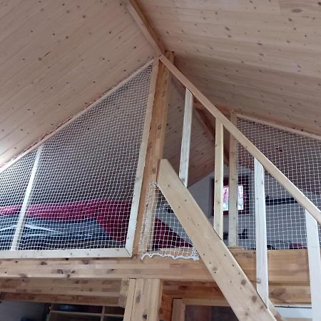 La P'Tite Maison Bois Du Herisson Menetrux-en-Joux Eksteriør billede