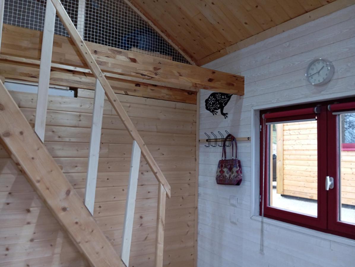 La P'Tite Maison Bois Du Herisson Menetrux-en-Joux Eksteriør billede